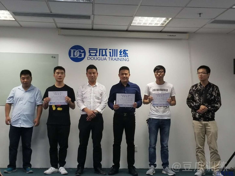 在众人面前讲话紧张怎么办