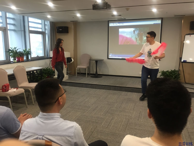 两种你必须掌握的基本沟通模式