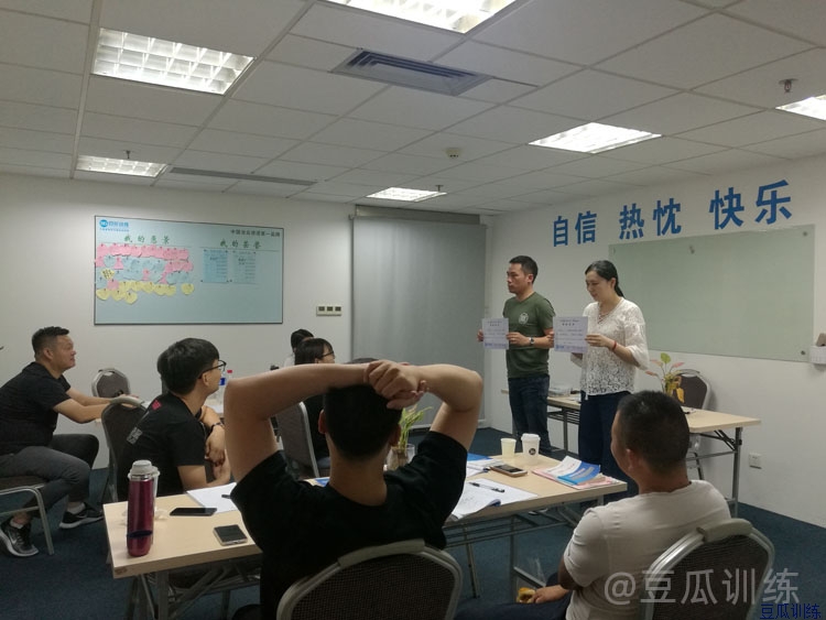性格太过于内向怎么办